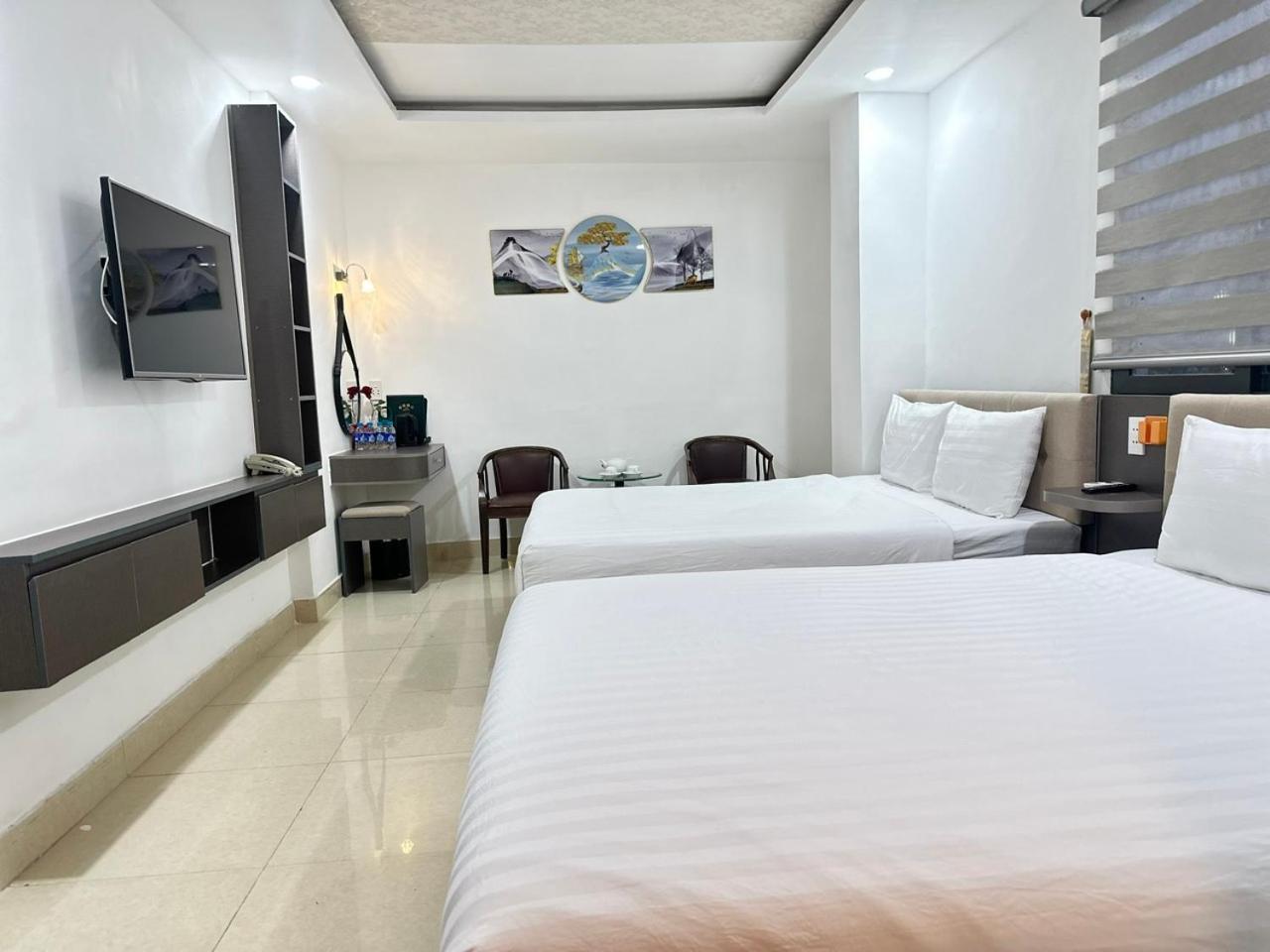 Boss Palace Hotel Ho Chi Minh City Exterior photo